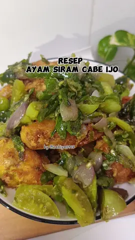 gak nyangka bikin boncos nasi juga nih menu 🤭 hepii rikuk gess 😍  #ayamcabeijo #sambelijo #sambelijopadang #ayamgorengbumburacik #ayamgorengcrispy #resepmasakan #CapCut 