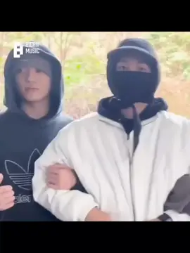 It was clear that Jungkook was by Taehyung's side the entire time on the day Taehyung was to enlist. Jungkook wasn't far from Taehyung for even a second. They were together and spent a lot of time together, even in the final moments. These things I call the love and bond that Taekook has for each other and it is always strong. 🥺🫂💜💚#taehyung #jungkook #taekook_is_real #taekookforever #btsarmy #fypppp #foryou #military #enlistment #fypシ 