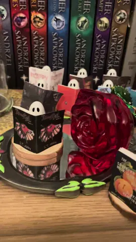 I’m completely up to date with my little reading ghost orders. There’s still time to get yours for Christmas. Link in th bio £10 plus p&p with any book you choose! 👻📚📖🖤 #BookTok #bookish #SmallBusiness #books #bookrecs #fyp #booktokcommunity #readingghost #readingghoststories #ghoststories 