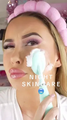 night skincare ☁️🧴🧖‍♀️ #skincare #skincareroutine #nightskincareroutine #nightskincare #ASMR 