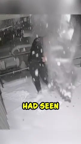Wisconsin Police Officer Caught by Surprise During Snowstorm! 😂 🎥: (Viroqua Police Department FB) #CopHumor #Police #Snowman #Snow #Funny #Reels #Hilarious #copsontiktok #copsoftiktok #foryou #foryoupage #foryoupageofficiall #fyp #tiktok #Comedy 