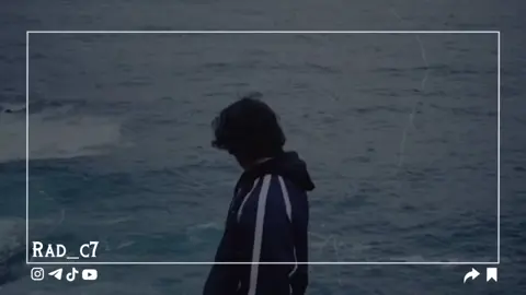 وطن صرت الهم يگلبي وغربوك ..♪