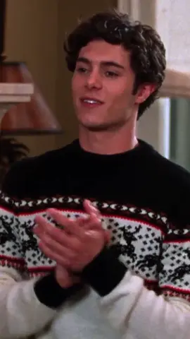 Merry Chrismukkah to #SethCohen and Seth Cohen only #TheOC #AdamBrody #PeterGallagher #SandyCohen #RyanAtwood #BenMckenzie
