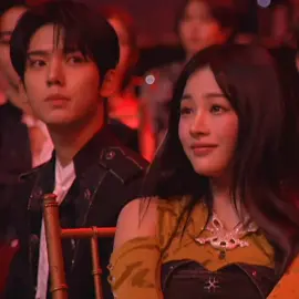 yujin minji in one frame omg #hanyujin #zb1  #minji #newjeans #aaa2023 