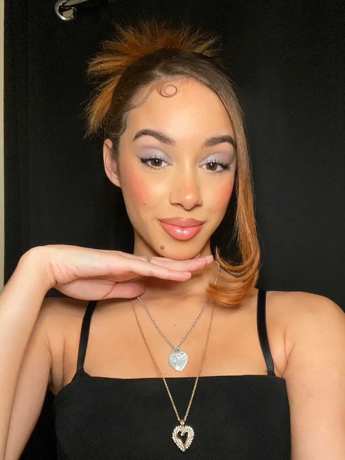 Cold girl makeup routine otw I think Ive perfected it <3 #fyp #blueeyeshadow #blueshadow #coldgirl #coldgirlmakeup #makeupinspo #xybca #foryou 