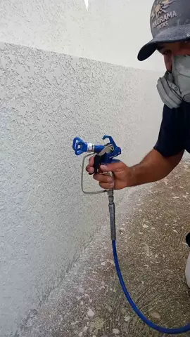 Airless Spray Painting aplicativo de tinta emborrachada bico FFLP 516 #airless #satisfy #painting #innovation #pintor #satisfying #video #fypシ゚viral #foz #inovação #satisfyingvideo #airlesspaintsprayer #airlessspraying ##airlessnaativa 
