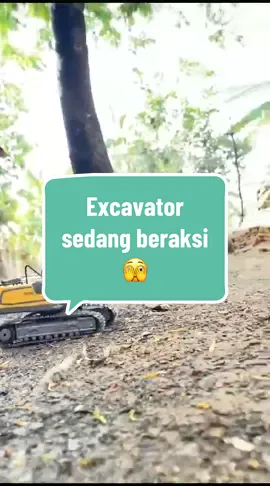 Waduhh excavator yigong sedang beraksi #excavatorremote #excavatorremotecontrol #mainanexcavator #ecavator #excavatorrc #mainanexcavator 
