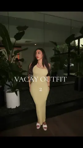 Yellow Dresses are my favourite😮‍💨 #fyp #foryou #OOTD #goldcoast 