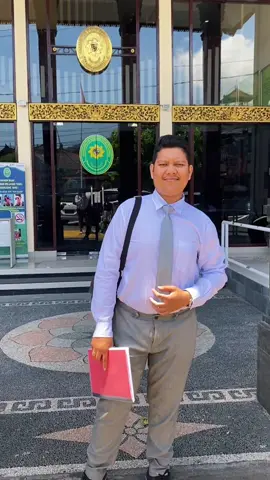 Pendampingan perkara pidana #lawyer #lawyersoftiktok #advokat #pidana #pendampinganhukum #client #pengacara #pengacaramuda #lawyerlife #lawyerbali #lawyerdenpasar #lawyerindonesia #advokatmuda #pengadilannegeri #pengadilan 