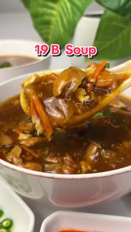 💥19B SOUP💥 Using my new favourite @hexclad pots and  pans #hexcladcanada ▪️INGREDIENTS: 4 tbsp oil 300 gms chicken  2 garlic chopped  100 gms prawns  half cup mushroom  1 & half tsp black pepper  half tsp salt 1 cup cabbage  1 small bell pepper(capsicum) 1 cup carrots (julienned) 2 tbsp spring onions  3 tbsp dark soy sauce 2 tbsp hot sauce (sriracha or any chili sauce) 2 tbsp soy sauce  2 tbsp vinegar  1 chicken cube 1 tbsp sugar 2 litres water (8 cups) Cornflour slurry (1 cup water +5 tbsp cornflour) 2 eggs beaten  #19bsoup #hotandsoursoup #chicken #chickensoup #vegetablesoup #eggsoup #winterspecial #chickensouprecipe #foryoupage #fypシ゚viral #foryou #winterrecipes 
