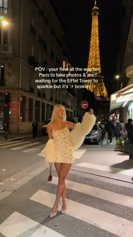 someone forgot to press the sparkle button xox #photoshoot #instavsreality #fashiontiktok 