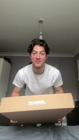 What a present… #fyp #aeroband #aerobandguitar #singing 