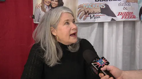 Lorraine Bracco at Motor City Comic Con discusses Goodfellas, Sopranos and more! #movie  #tv  #goodfellas  #sopranos  #actress  #rayliotta  #jamesgandolfini  #ridleyscott  #martinscorsese  #richarddonner  #comiccon #lorrainebracco