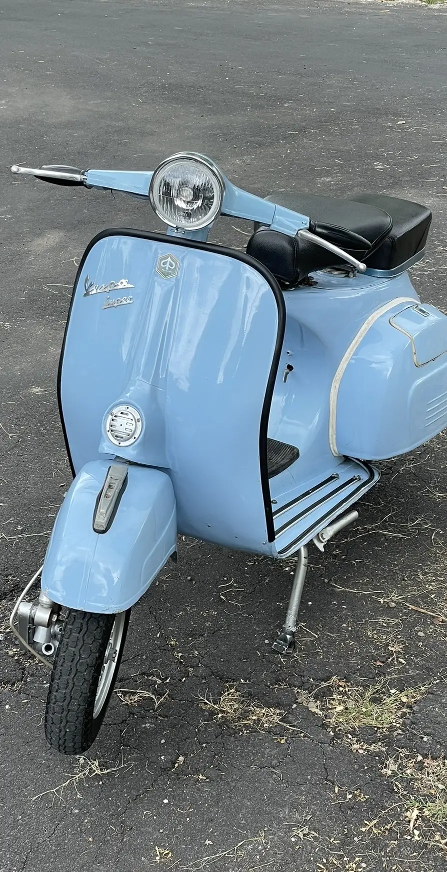 Vespa super Tahun 1973 ASTUTI Surat Lengkap STNK BPKB Akur A/B plat B pajak off 2022 Mesin sehat tarikan enteng Body keker center no kropos Mesin standar pabrik halus Kelistrikan ON Cat mulus pemakaian Ban D/B + serep gondrong Dek kokoh rapih Warna biru sesuai • Harga SOLD ❌ Lokasi Pemogan dps #jualvespamatic #jualbelivespa #jualvespamaticbali #jualvespadenpsar #jualbelivespamatic #jualvespasprint #jualvespaprimavera #jualvespasuper #vespapx #jualvespapx #jualvespaps #jualvespaexcel #vespaprimavera #vespasuper #vespasprint #vespapts #vespamatic #vespaklasik #super73 #super66