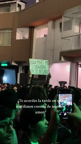 El mató en Lima 🖤#elmatounpoliciamotorizado #santiagomotorizado #indierock #conciertoperu #song @Santiago Motorizado 
