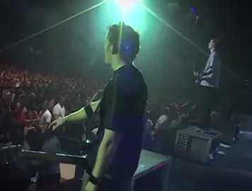 i always laugh at this part whenever i watch da projekt revloution live #linkinpark #lp #onestepcloser #hybridtheory #fyp #xybca 