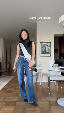 the coolest comfiest jeans ever from @L’AGENCE #OOTD #outfitcheck #hobobag #nycfashion #fitcheck #grwm #outfitideas #outfitinspo #winteroutfit 