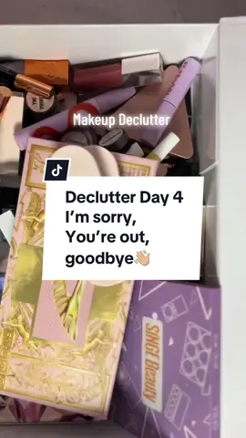 I was hoarding a lot of expired makeup as it turns out. Tiktok hack: you can hold the screen to watch in 2x the speed, save to wacth later, or if #longertiktokvideos aren’t your jam, post a question and I’ll willingly post spoilers in the comments 🙂 #makeupdeclutter #series #makeupcollection 