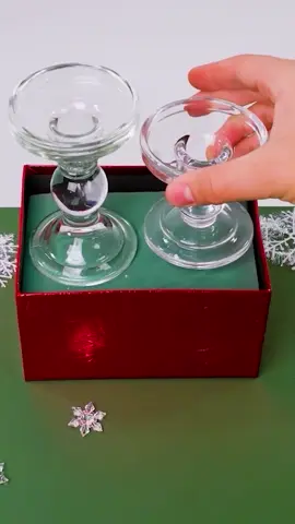 Spice up your home with this Christmas DIY ✨ 