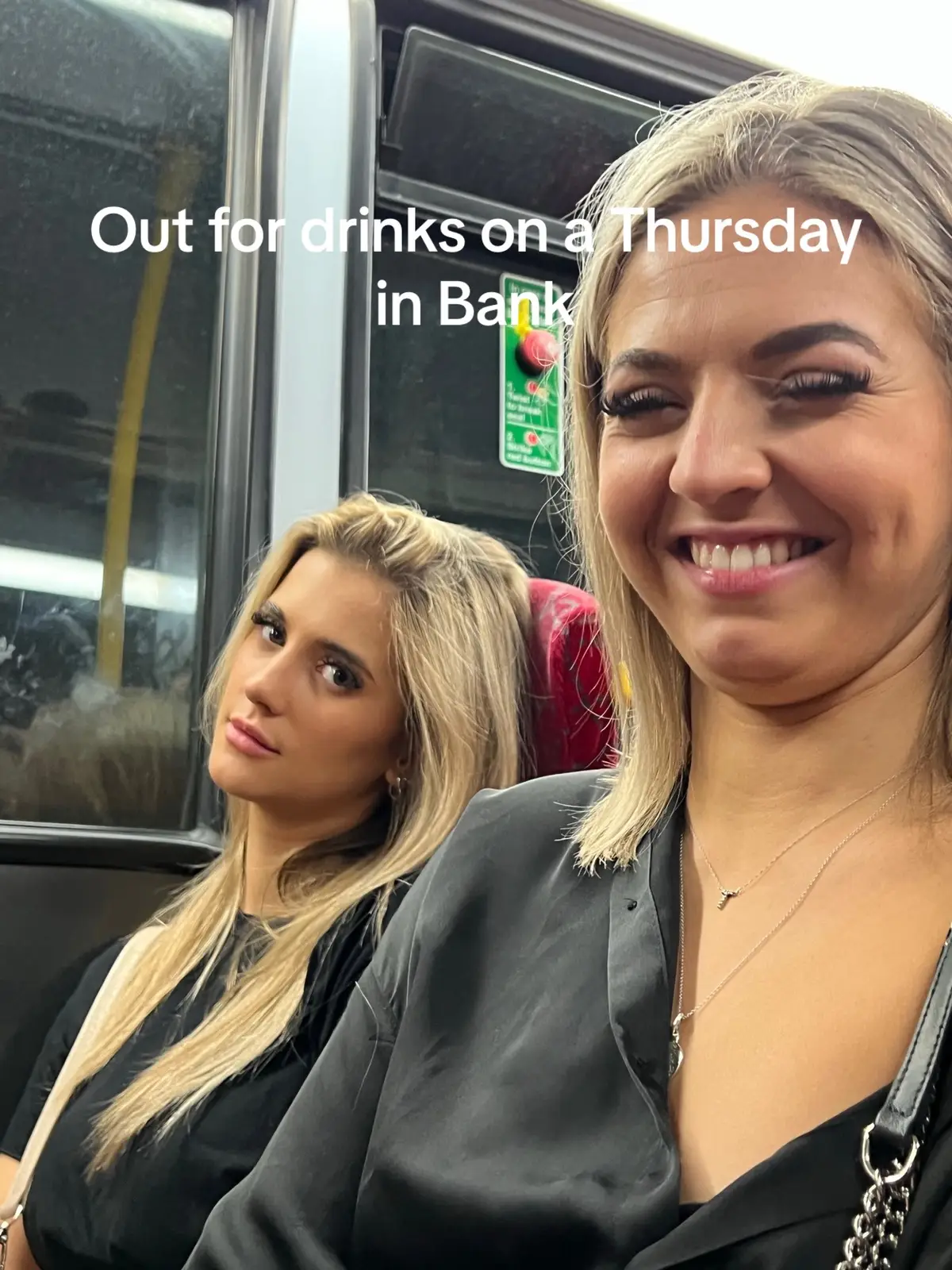 iykyk #bank #london @Tayla Jones #fyp #drunk 