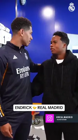 Real Madrid’s newest Brazilian youngster meets his teammates 🇧🇷💫 #Endrick #RealMadrid #JudeBellingham 