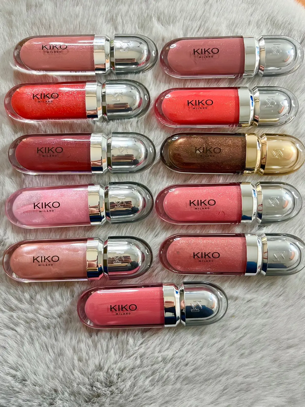 I really recommend shade: 26 #kiko #lipgloss #glitterlipgloss #kikomilano #3dhydralipgloss #lipglossrecommendations 