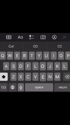 The letters are bot next to eachother on the keyboard, i already checked 😂👏🏻 