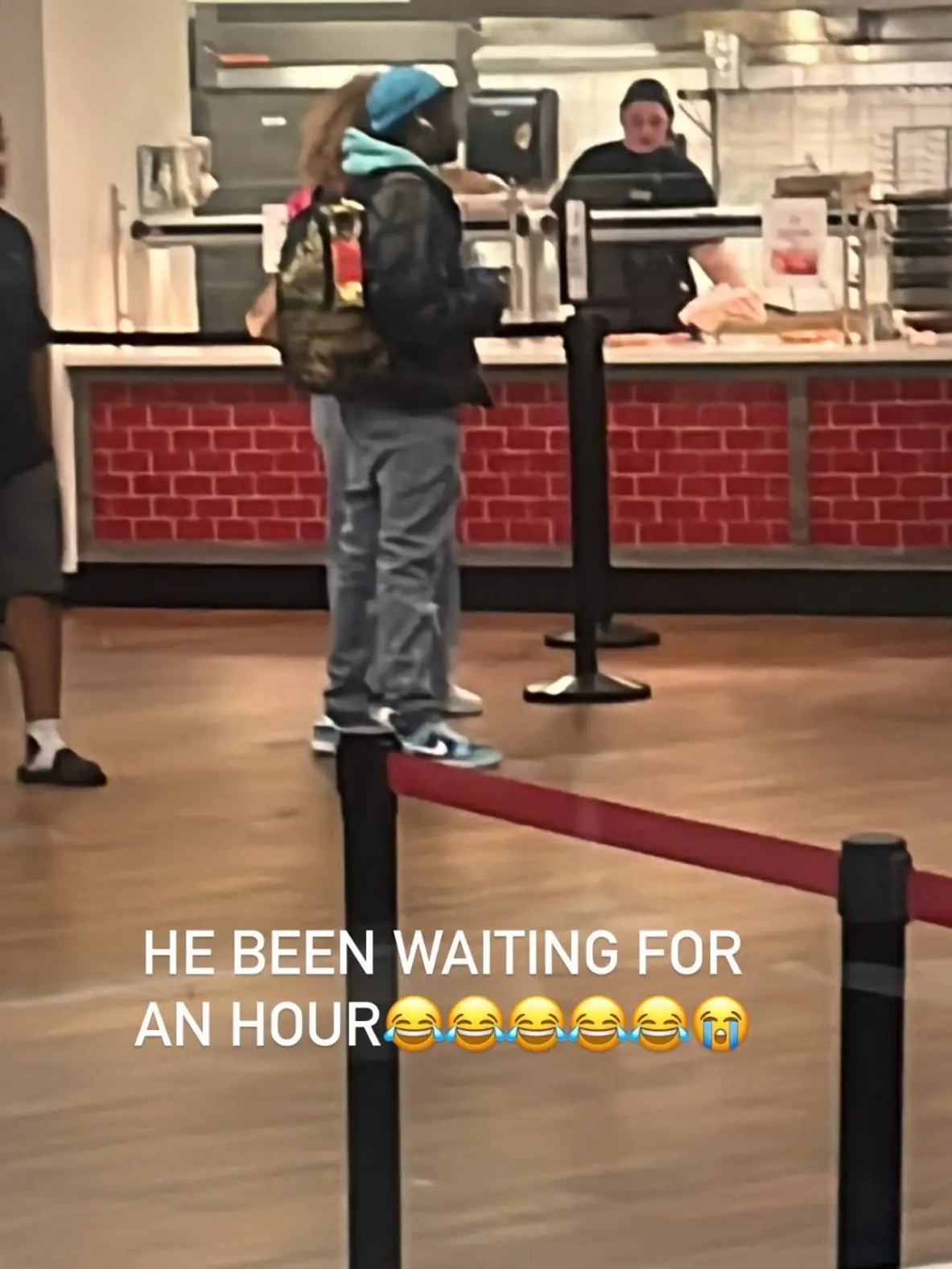 i dont know why my friend thought this was funny😭😭 i was hungry asl😭😭 #viral #trending #fypシ゚viral #explor #foryourpage #real #funny #funnymoments #funnyvideos #whyme #college #hungryasf 