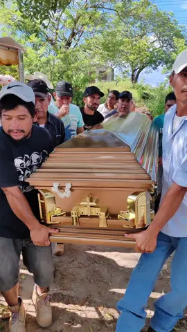 #cruzdemadera #luto #honduras #funerale #concepcionintibuca 