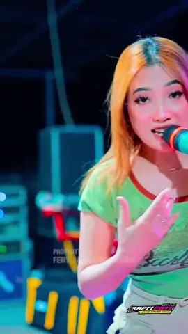 lilakno aku ikhlasno aku.. @Din Annesia #venstarmusic #feryjayaproduction #infoorkespati #infoorkeskudus #infoorkesjepara #safiipatiofficial #fyp 