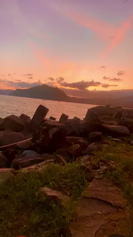 🥀#fyp #fypシ #fypシ゚viral #sadvibes🥀 #pantaiprigi #lastchilddiarydepresiku 