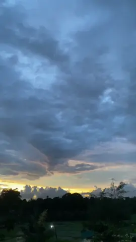 Tinggalkan kata