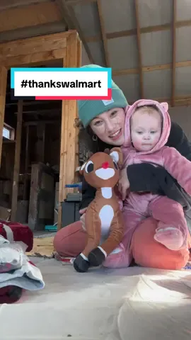 omg im officially a @Walmart mom now 🎄🎅🫶🏼  #thankswalmart #holidayspirit #fyp #christmascheer #christmassuprise #firstchristmas #motherhood #momandbaby #walmartmomsoftiktok 
