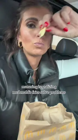 mcdonalds has been my favorite since i was 4 #mcdonalds #fries #maturingisrealizing #fyp #viral 