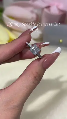 Effinny Sparkle Princess Cut Ring#effinnyring #engagementring #style #jewelry #weddingring #weddingring #ovalweddingring #princesscutring #silverring 
