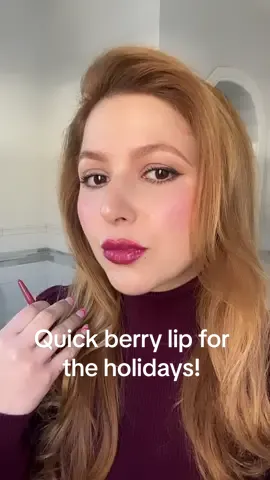 Tired of red lips for the holidays??  Try this quick berry lip combo instead! 💋  Do you prefer red or berry/plum colors? @maccosmetics Lipstick in ‘Most Popular’ Lip liner is from a manufacturer but I love @ColourPop Cosmetics Lip liner in ‘8 Bounce’ #berrylipstick #berrylips #winterlipstick #holidayglamlook #holidayglam #winterlipcombo #boldlips #plumlips #holidaymakeup 