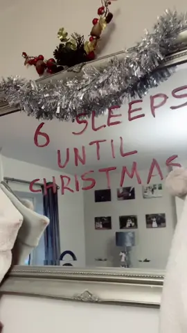 6 sleep until christmas eve! I did add eve on the end if this when i realised 😂 #elf #elfontheshelf #elfideas #christmas #elfitup #iamcharlieofficial 