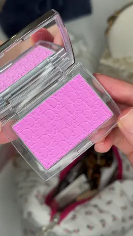 💕 Dior blush 💕 Rosy Glow Blush in pink #dior #diorrosyglowblush #diorblush #diorrosewood #diorberry #diorrosyglow #diorglow #diorbeauty