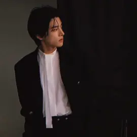 he ATE the whole photoshoot dayummmm🥵 #jake #enhypen 