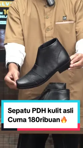 Replying to @maduri Sepatu PDH kulit sapi asli🔥dijamin kuat awet dan tahan lama✅Bisa COD✅ #sepatupdh #sepatupdhpria #sepatupdhkulit #sepatupdhkulitasli #sepatubootskulit #sepatukerjapria #sepatubootskerja #sepatuboot #sepatuboots 