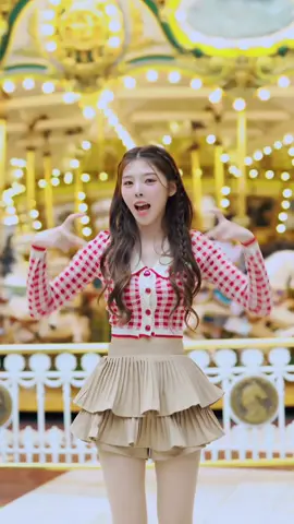 ☃️☃️신난다 눈온다!!#dada #fyp #추천 #dancechallege #xuhuong #챌린지크리에이터 #trending #foryou #dance #fypシ゚viral #tiktokvietnam #เทรนด์วันนี้ 