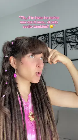 Lavarse las rastas no es como lavarse el pelo suelto ✨ por eso, como el pelo suelto me lo lavo más a menudo, hago este truquito para evitar que las rastas se mojen 😊 ig:amets98 ☮️ #rastas #dreads #dreadlocks #hippie #hippiestyle 