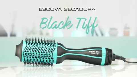 A escova Black Tiffany possui também seletor de temperatura com 3 opções para você programar a escova da melhor forma para o seu cabelo! Facilite seu dia a dia com mais praticidade e rapidez. Link do produto na Bio da loja no app vizinho➡👀 Sigam a loja para eu alcançar 1 k e ter meu link clicável 🔗💖 #esvovasecadora #utensilioscapilares #utensiliosdebeleza #achadosshopee #shopee #compras #fy #lunashop