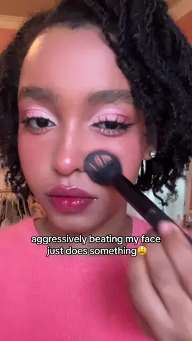 i HAVE to do a final beat before leaving the house😰 #chinesemakeup #douyinmakeup #chinesemakeuplook #douyinmakeuplook 