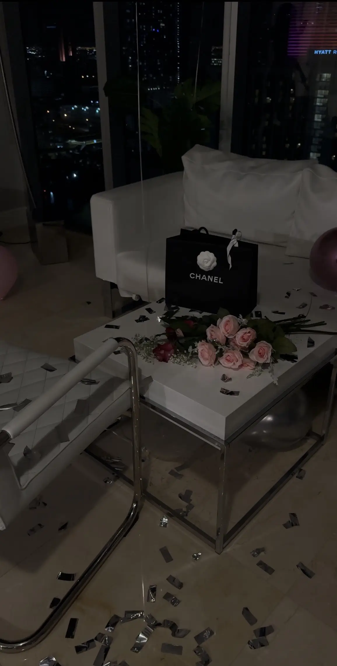 such a special day in Miami🎀🏹🪩 #sagseason #birthdaygirl #aesthetic #Lifestyle #blackgirlluxury #4thegirls #pinkaesthetic #girltherapy #girlythings #girly #ilovebeingawoman #chanel #tylaannz #foryou #fyp 