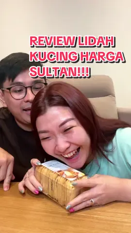 Sesekali ngereview berdua gaesss. Ini kita cobain lidah kucing Ny. Moy yang harganya agak sultan nih. Gimana rasanya ya? Langsung tonton aja sampe abisss . #fyp #serunyakuliner #jelajahkuliner2 #kulinerindonesia #kulinertiktok #kulinernusantara #menuviral #review #lidahkucing 