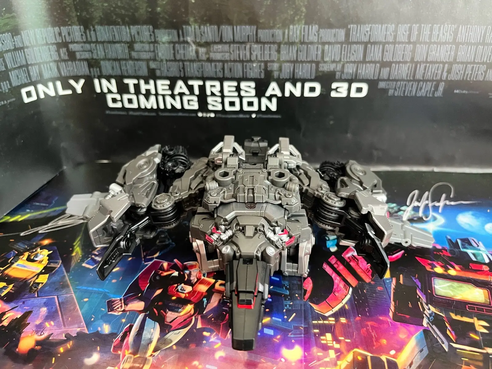 #transformers #transformerstoys #hasbrosingapore #megatron #transformersstudioseries #studioseries #bumblebeemovie #decepticons #blackpink #jennie #jisoo #lisa #transformersmovie #g1transformers #rosé #blackpinkinyourarea #optimusprime #autobots #jenchulichaeng 