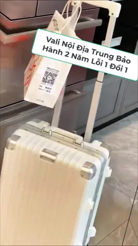 Vali khung nhôm khoá sập nội địa trung chính hãng cao cấp , có cổng sạc tybe C + Usb #vali #dulich #trending #xuhuong 