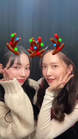 Jingle Bell Rock 💗💙 #Jinglebellrock_Challenge 🤟 #GirlsGeneration #소녀시대 #YOONA #윤아 #Jinglebellrock #aespa #에스파 #아기소원 #KARINA #카리나
