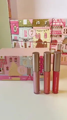 Day 6 of unboxing my advent calendar #day6adventcalendar #foryoupage #fyp #viral #trending #foryou #adventcalendar #unboxing #adventcalendarunboxing #christmastiktok #christmas2023 #christmas